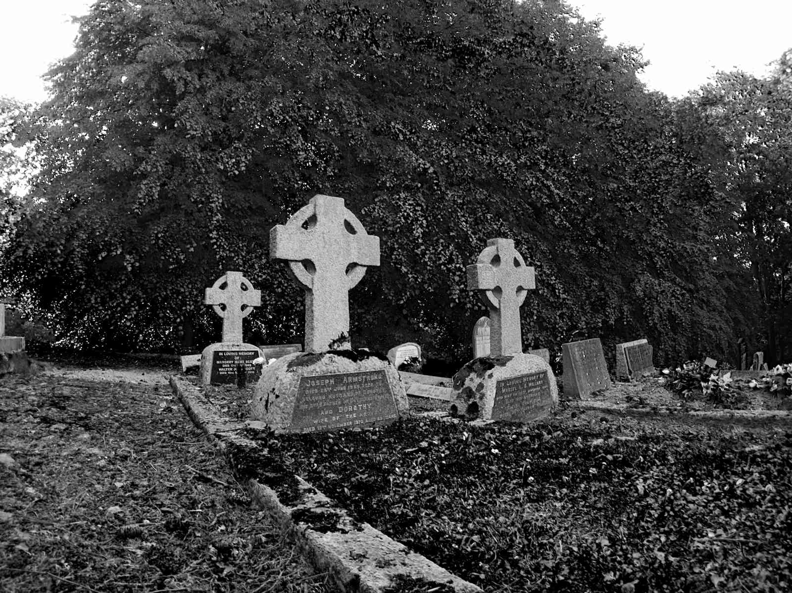 Friedhof Enniskerry 07, Olympus PEN E-PL7