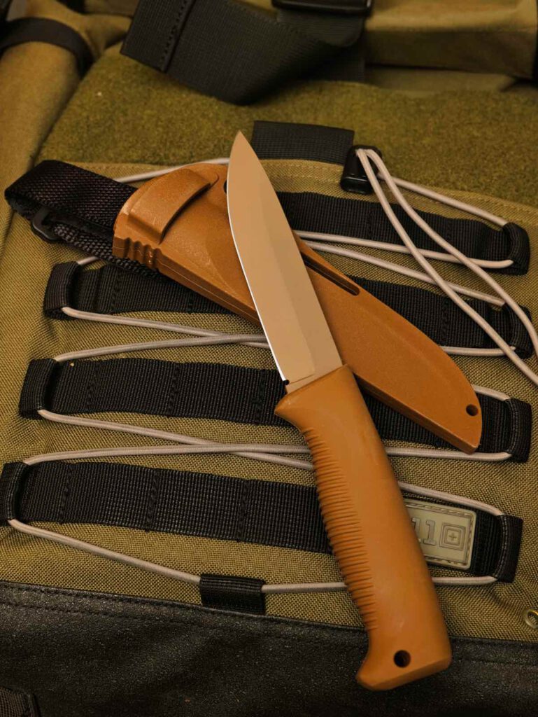 Peltonen Knives M07